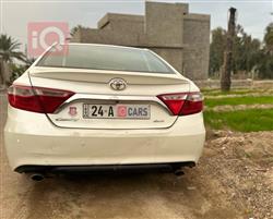 تۆیۆتا کامری